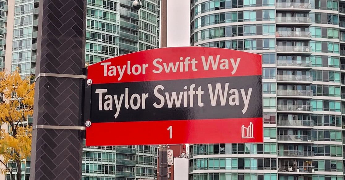 Toronto officially launches "Taylor Swift Way" street signs