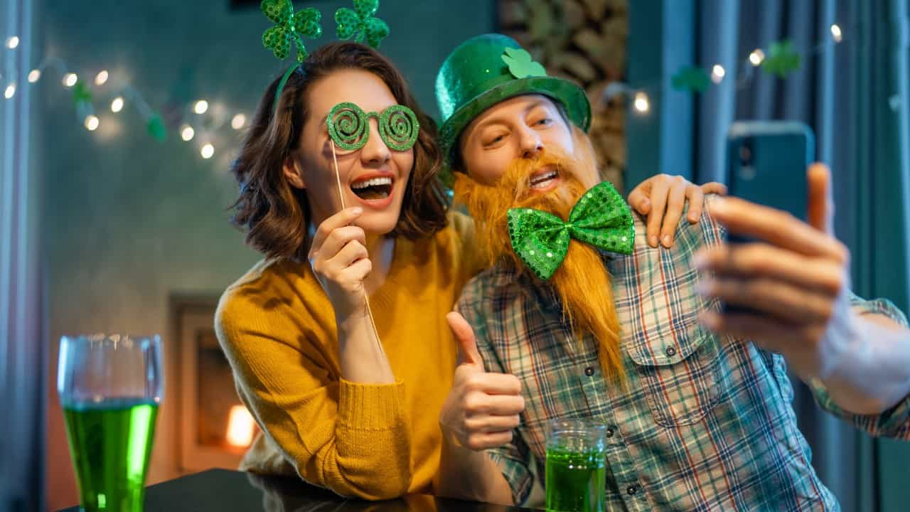 St. Paddy's day, celebrations, Irish, pints, beer, drinks, brunch, parties, whisky, club, events, entertainment, live, music, DJ, green, parades, lucky, Toronto, Ontario.